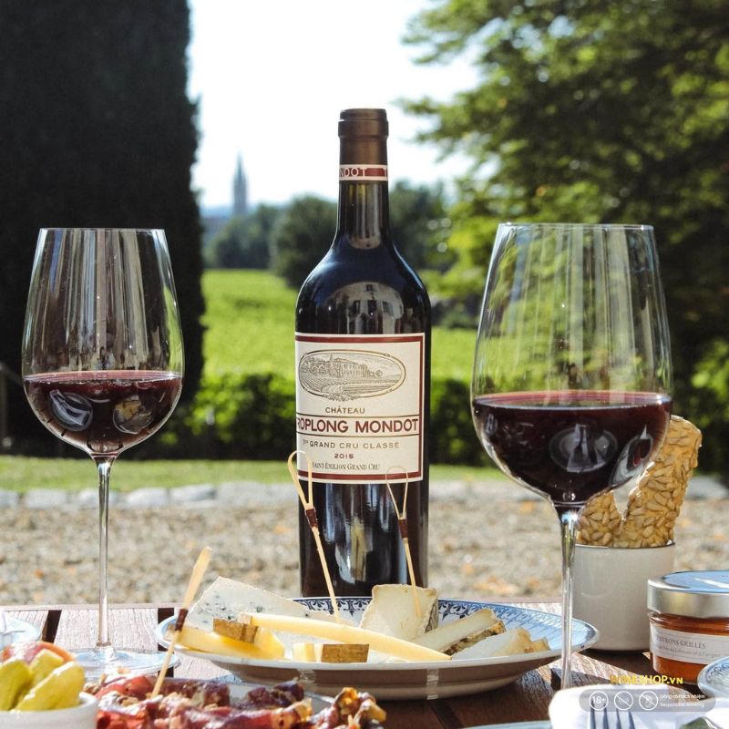 Rượu Vang Château Troplong Mondot