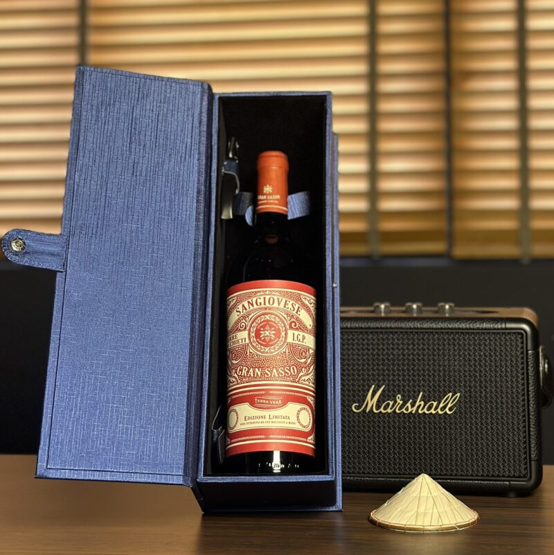 [QUÀ TẶNG GIÁ TỐT] Rượu Vang Ý Gran Sasso Sangiovese IGT - Hộp Da Đơn - Xanh