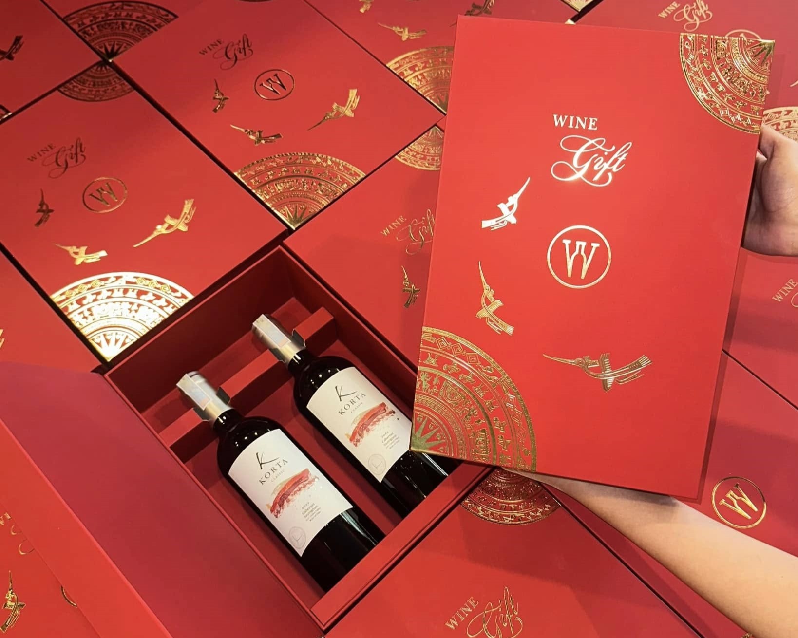 Quà tặng trung thu cao cấp, Rượu tặng sếp