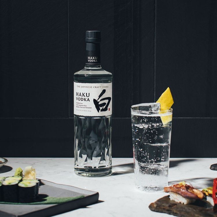 Rượu Haku Vodka 40%