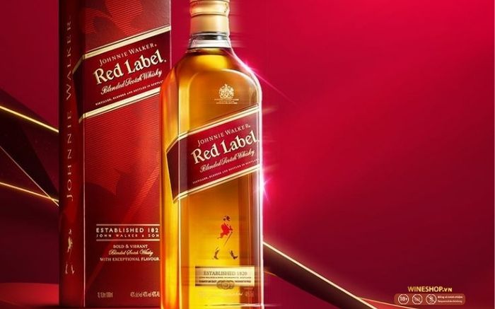Rượu whisky Johnnie Walker Red Label blended Scotch